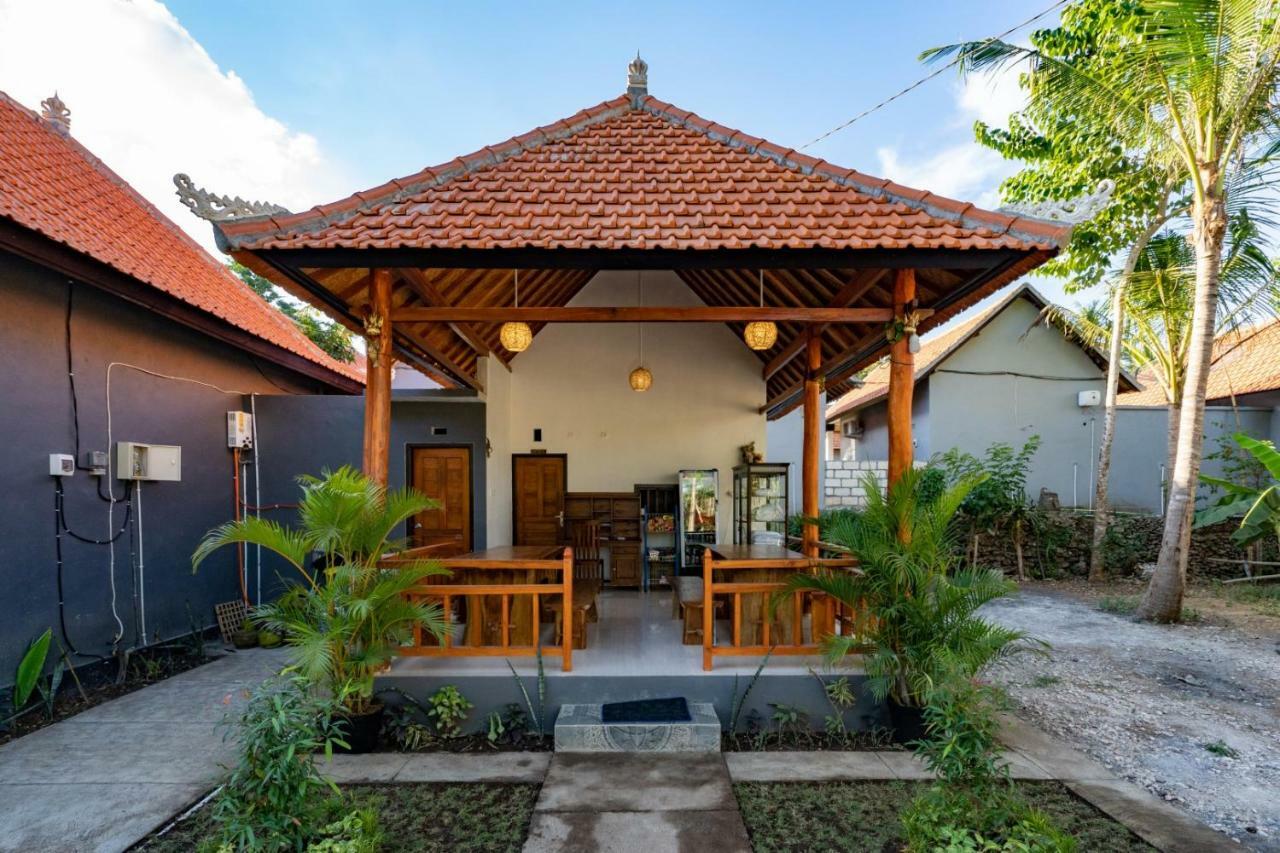 Surya Maha Bungallo Toyapakeh Exterior photo